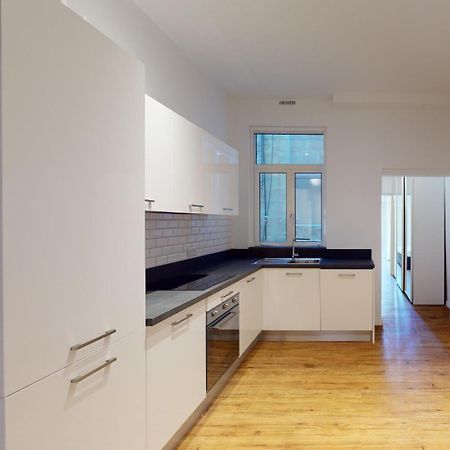 Central And Modern Valletta Flat Екстериор снимка